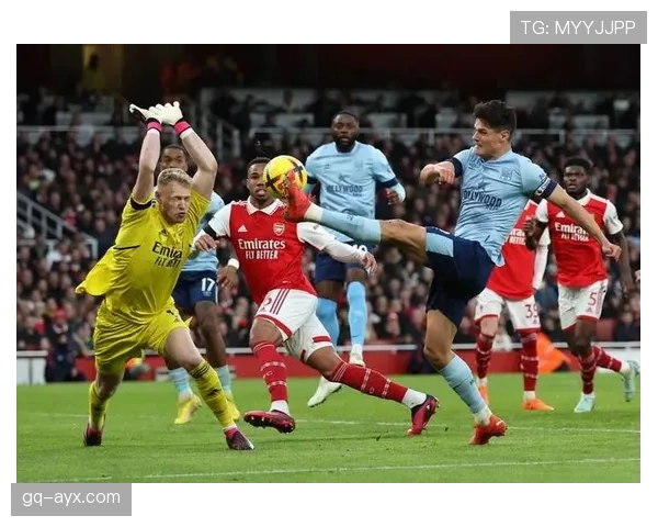 布伦特福德逼抢战术再显神威，默契配合助球队斩获胜利