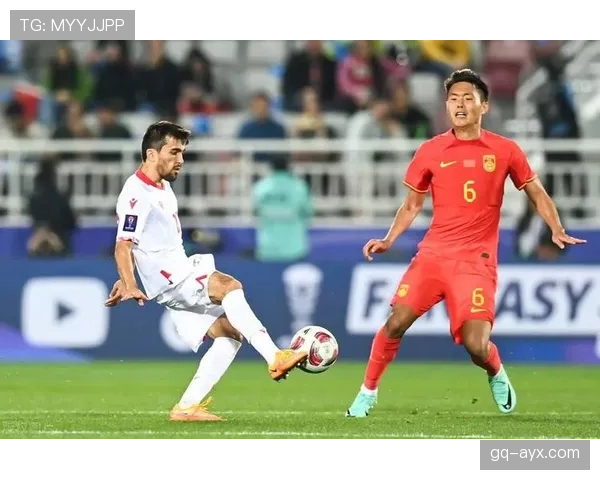 亚洲杯荣耀回眸:传奇对决点燃球迷热情,新一届赛事引万众期待 亚洲杯荣耀回眸:传奇对决点燃球迷热情,新一届赛事引万众期待